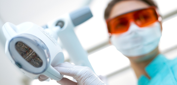 blanqueamiento dental|blanqueamiento-dental-led|blanqueamiento-dental-led